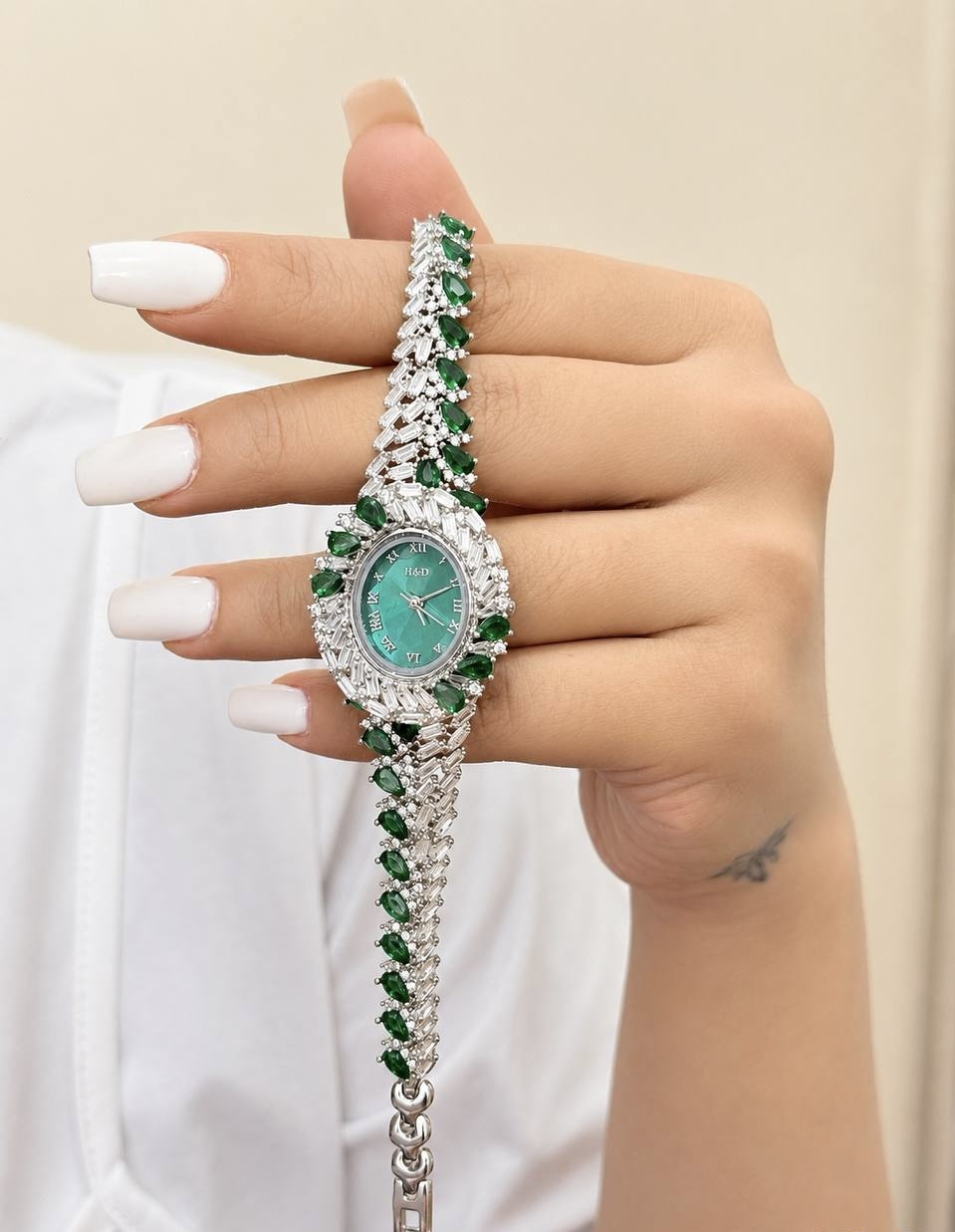 ساعت نقره زنانه طرح زمرد کد 0563